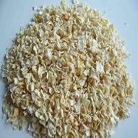 DEHYDRATED ONION FLAKES