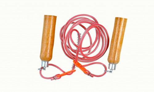 Wooden hand skipping rope